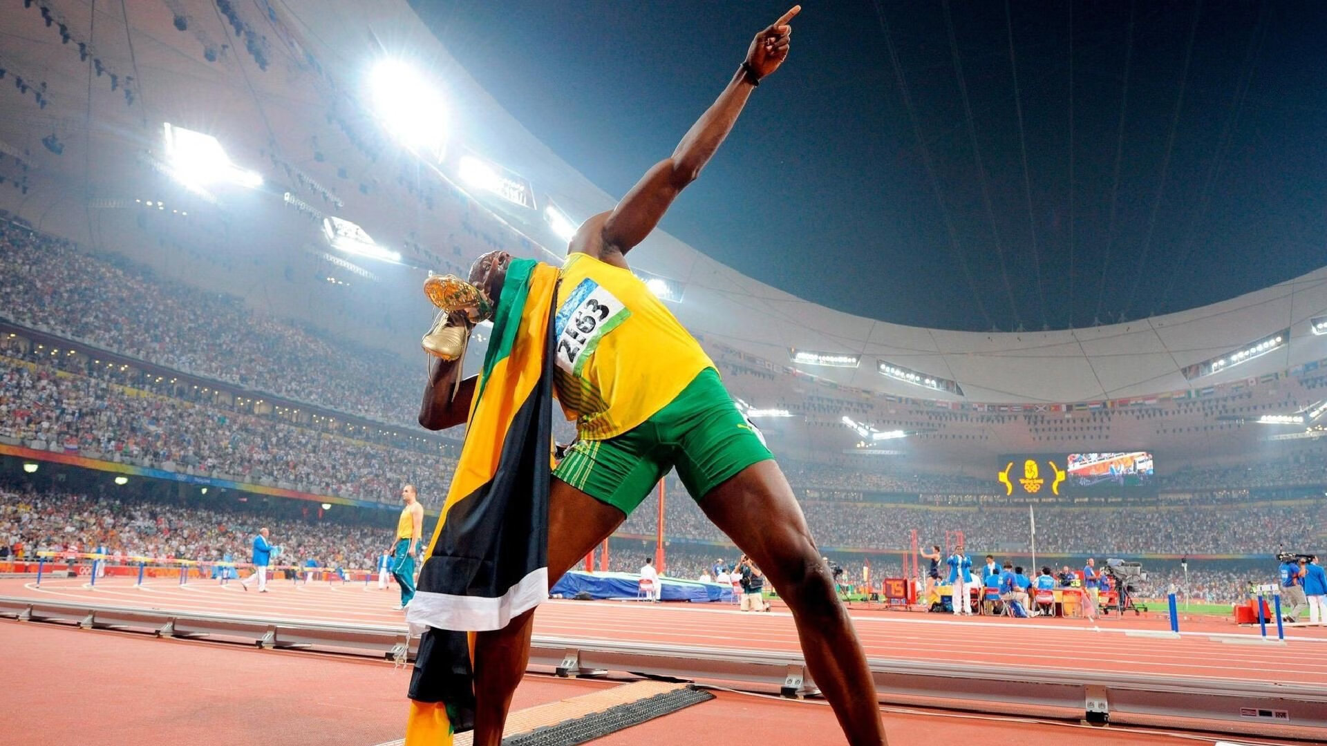 “超级劲旅崛起：黑马球队的逆袭故事”